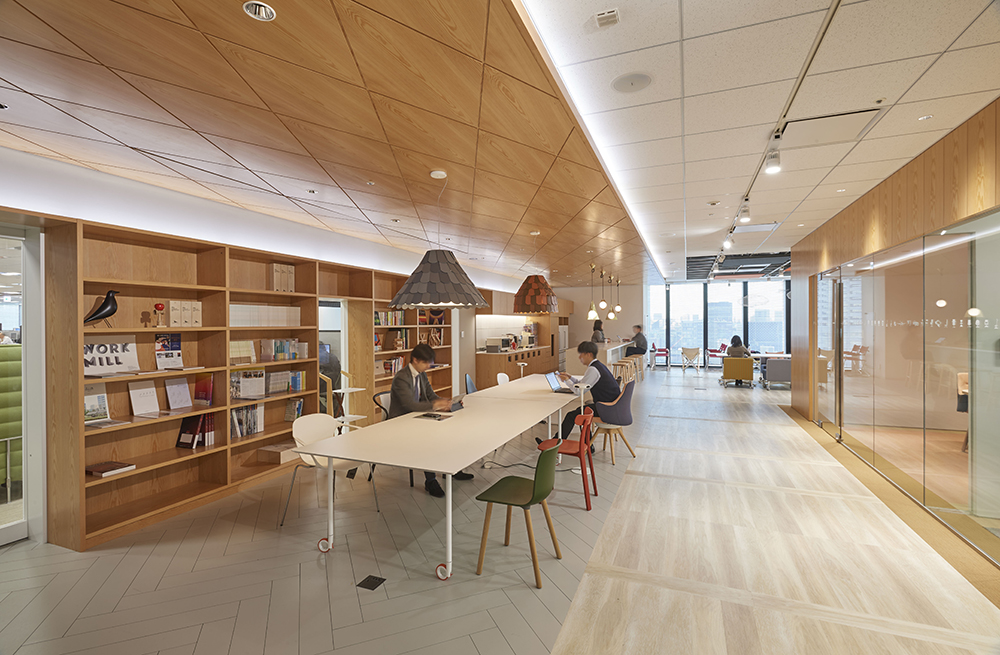 株式会社オカムラ 誰もが健康に働き続けることができるオフィスや環境づくりが 私たちの使命こんな会社で働きたい こんな会社で働きたい